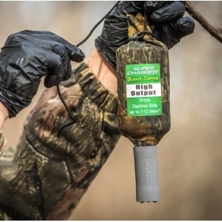WILDLIFE RESEARCH CENTER Приманка с диспенсером для охоты на оленя Super Charged Scrape-Dripper Combo with Golden Scrape WILDLIFE RESEARCH CENTER Приманка с диспенсером для охоты на оленя Super Charged Scrape-Dripper Combo with Golden Scrape