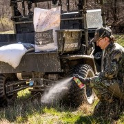 WILDLIFE RESEARCH CENTER Привлекающий спрей для охоты "Сладкая кукуруза" Sweet Corn Attractant Spray