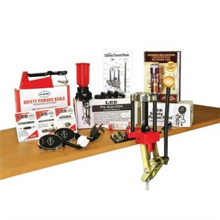 LEE PRECISION Комплект для снаряжения патронов Classic Turret Press Kit LEE PRECISION Комплект для снаряжения патронов Classic Turret Press Kit
